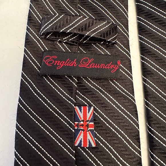 English Laundry Tie Black & White Horizontal Stripe Men’s 100% Silk Necktie - Picture 4 of 8